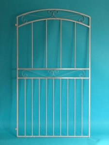 3SS - Scrolls top & middle. Our No.1 selling gate. Can come with extra bars in top instead of large spaces